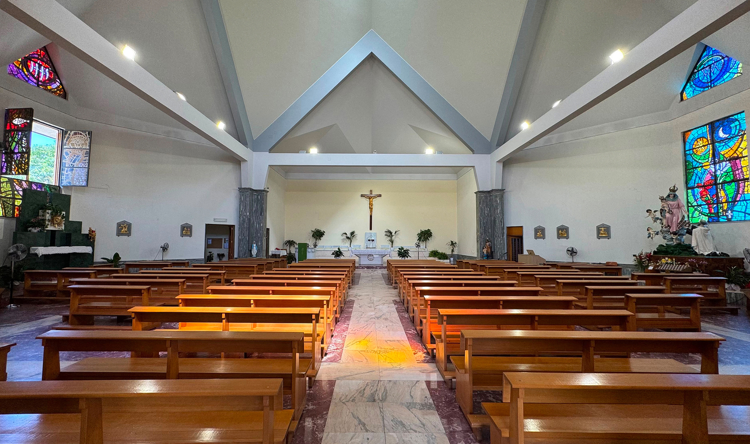 Reggio Calabria, Michele Parisi ridisegna l’abside della chiesa di Archi: arte c