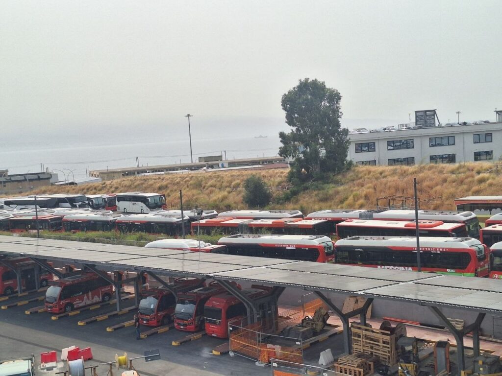 bus elettrici fermi a messina