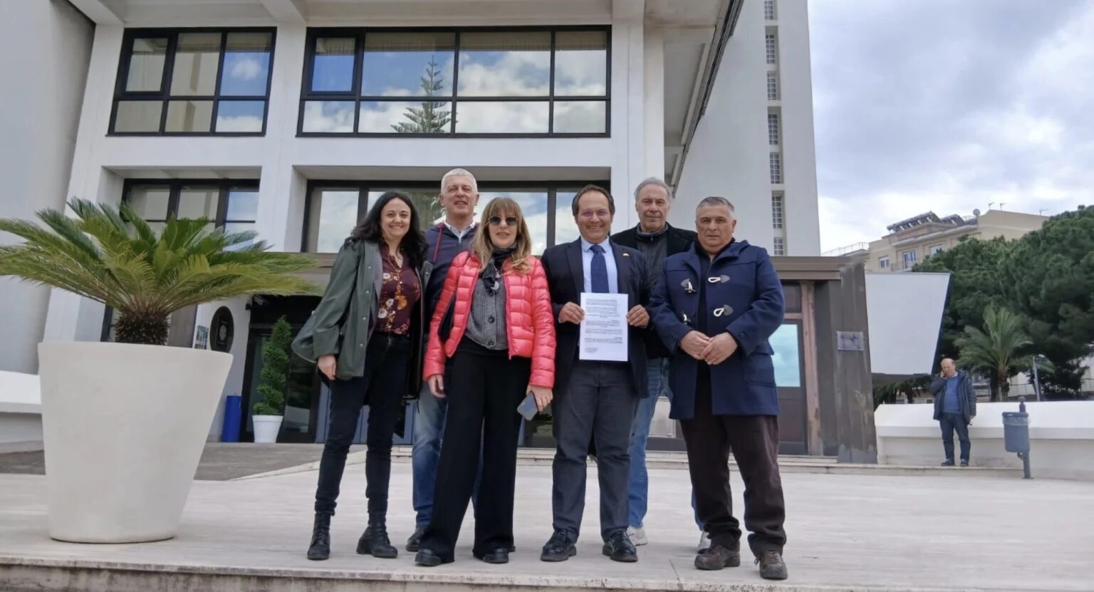 componenti Comitato “Non a Nostre Spese”