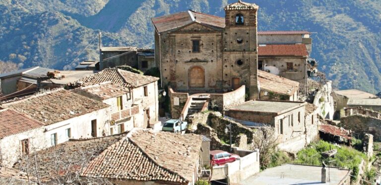 comune condofuri dall'alto