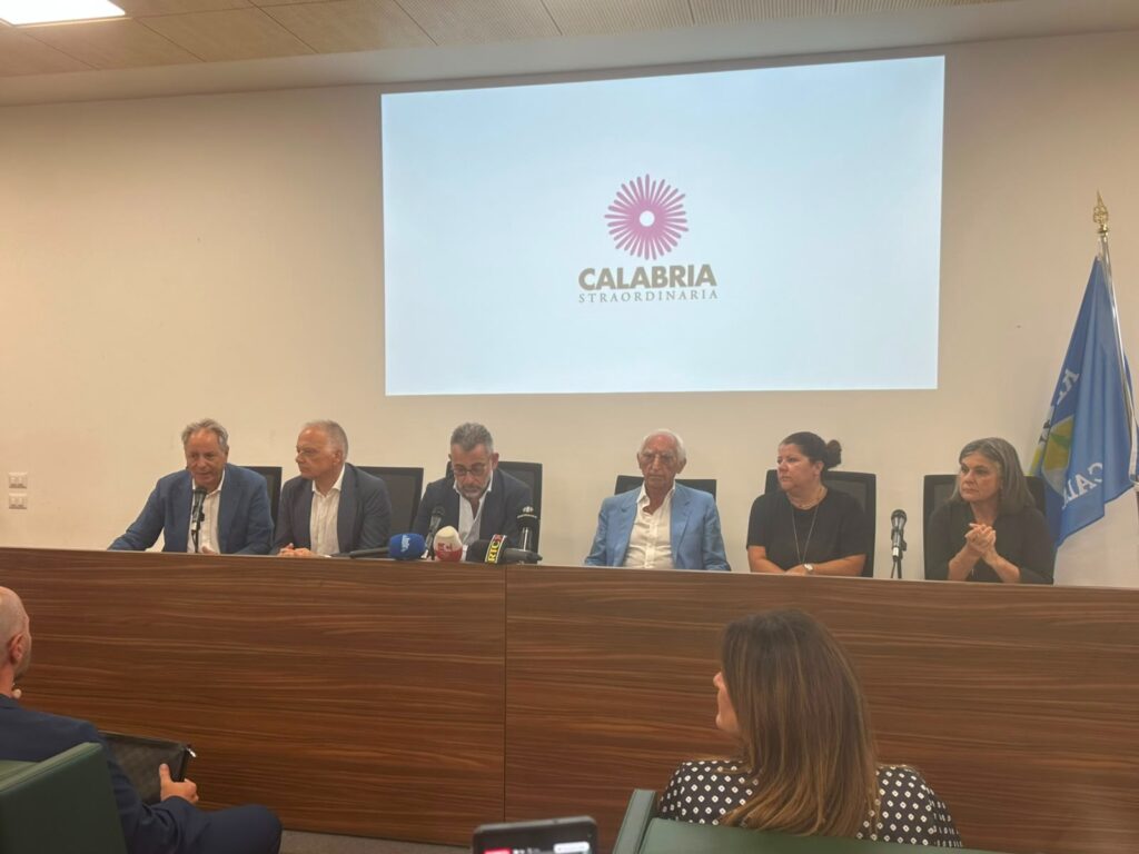 dalle mura al cielo conferenza