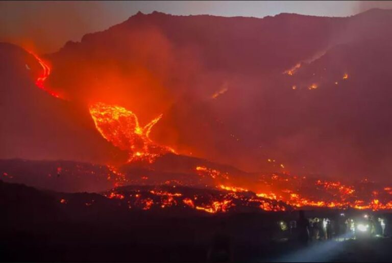 eruzione etna