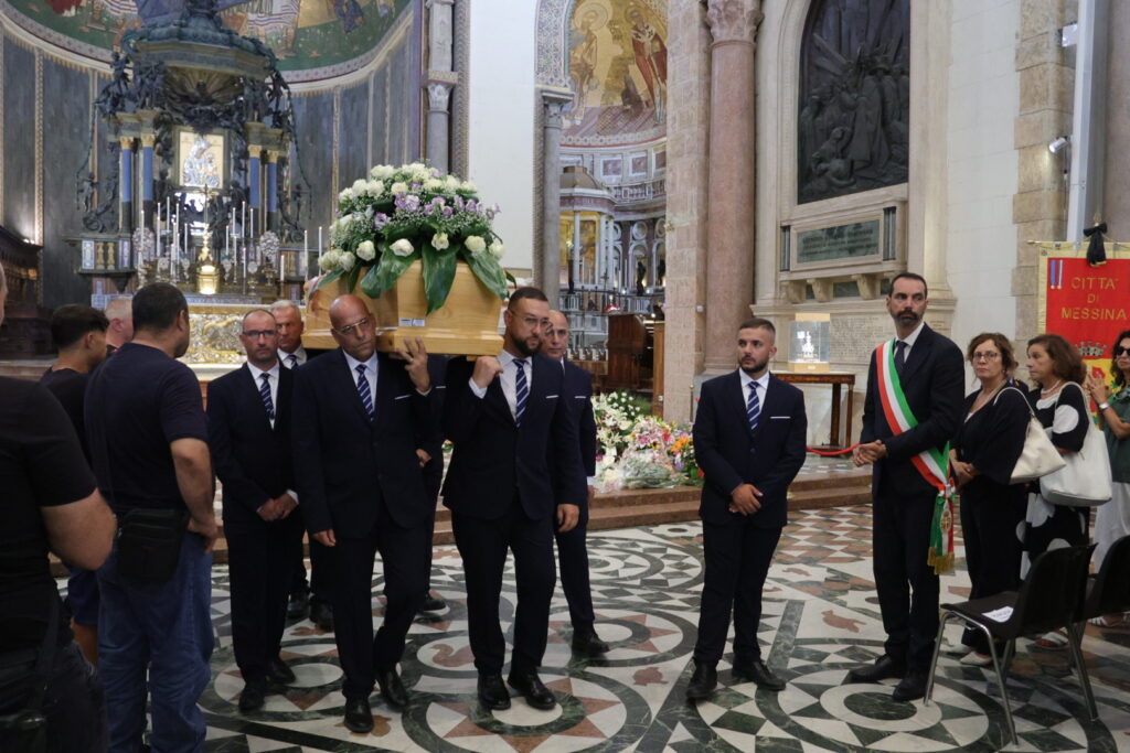 funerali Alessandra Frazzica