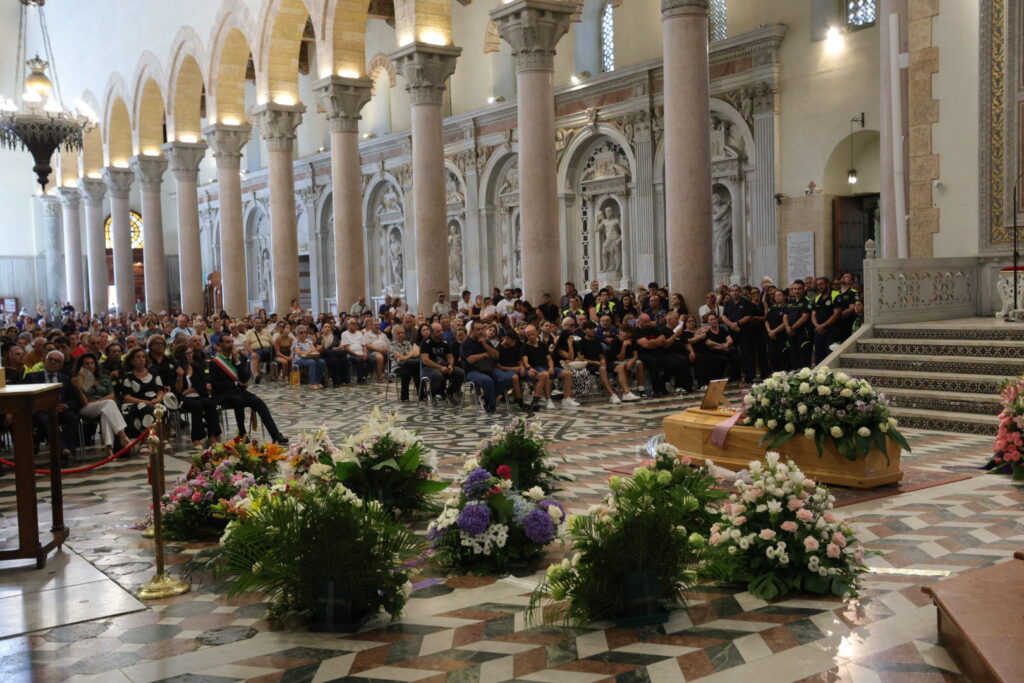 funerali Alessandra Frazzica
