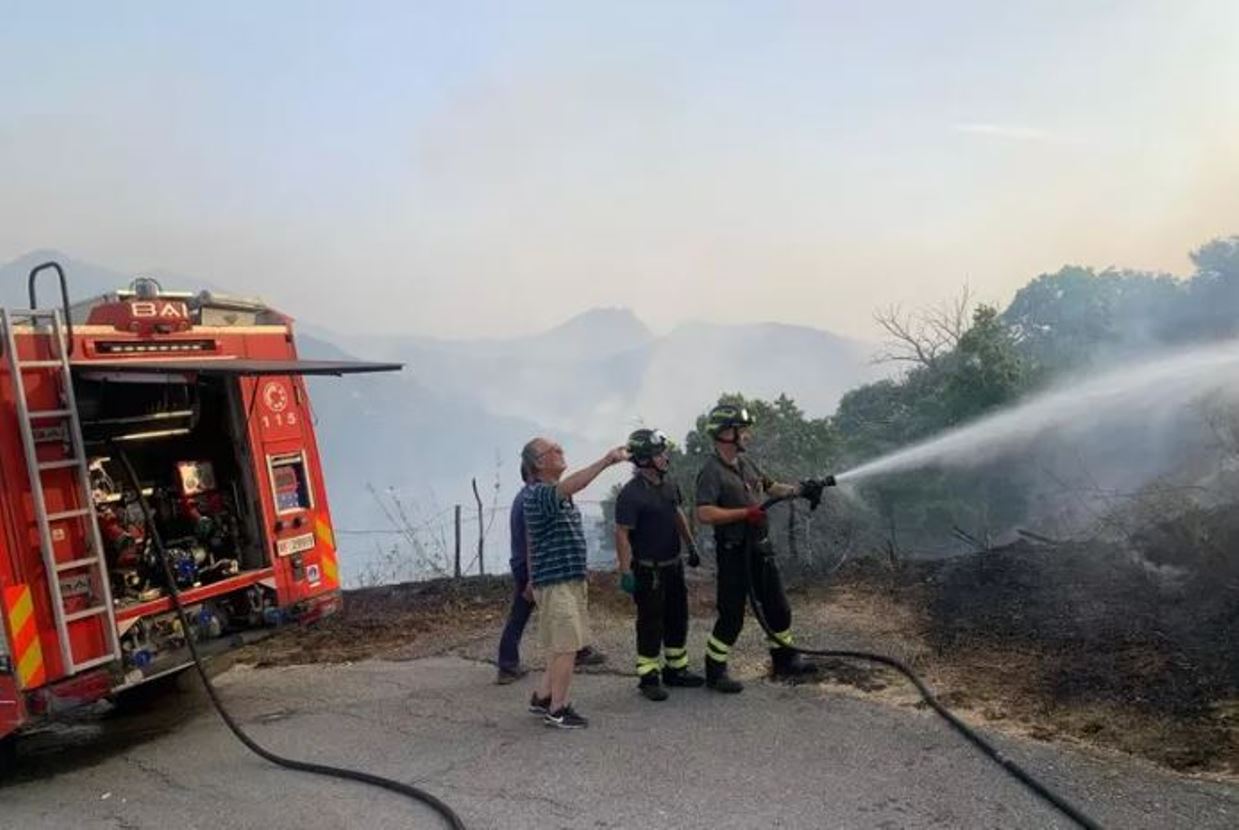 incendio taormina