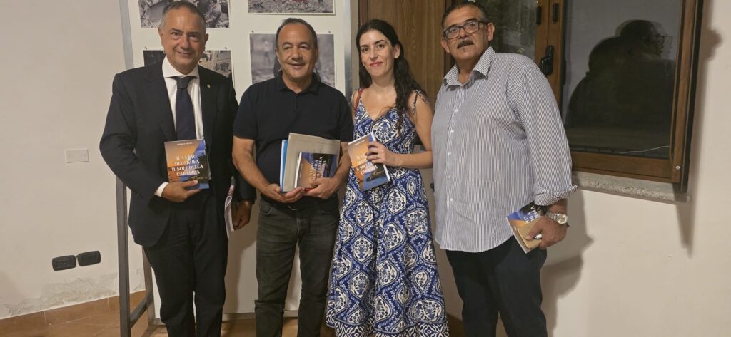naccari presentazione libro riace
