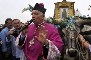 parroco capocolonna Don Bernardino Mongelluzzi