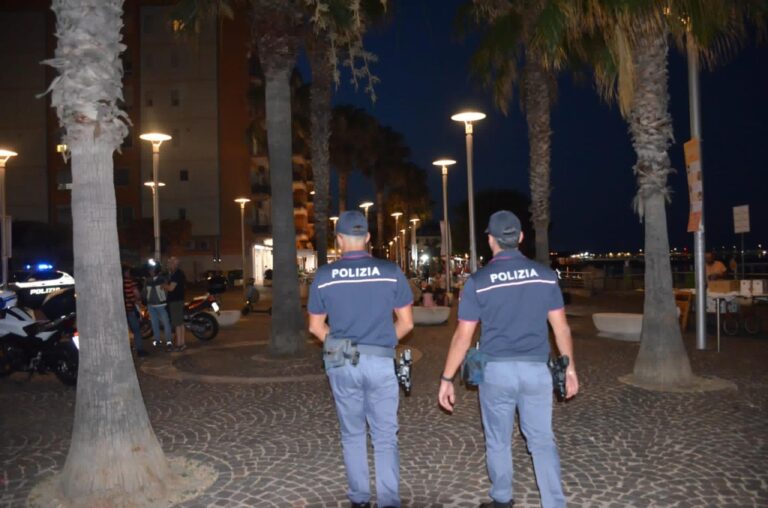 Crotone, violenze e minacce durante i controlli: sospesa per 15 giorni la licenza di un locale sul lungomare