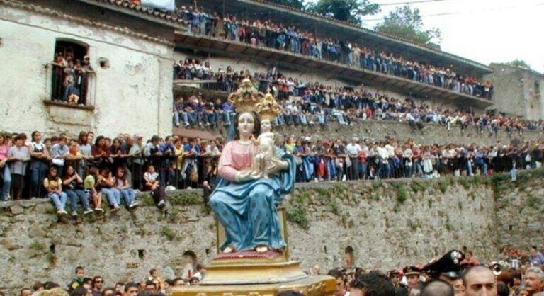 Anche quest’anno la Festa della Madonna di Polsi si terrà alla Parrocchia di San Luca: niente celebrazioni al Santuario