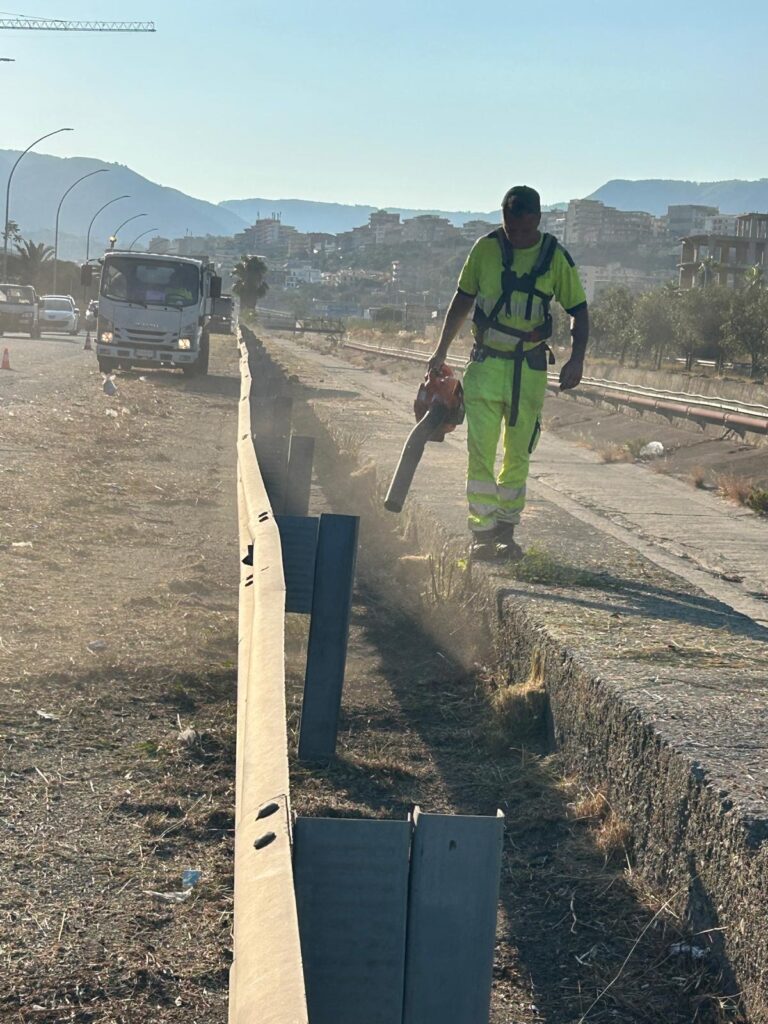 pulizia strade reggio calabria