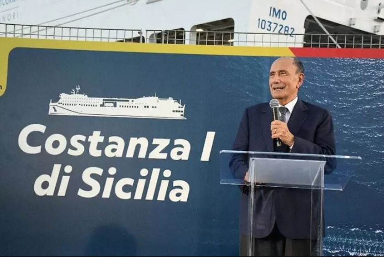 schifani traghetto lampedusa