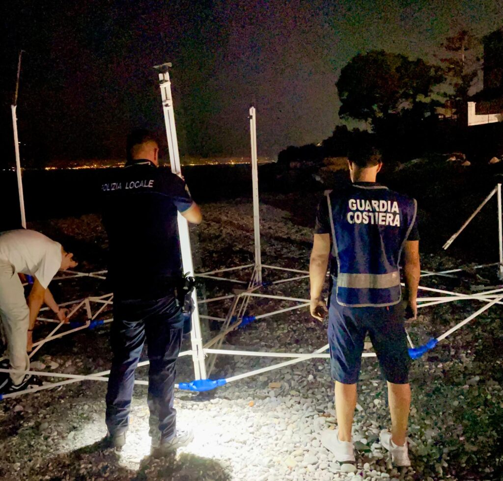 sequestro ombrelloni