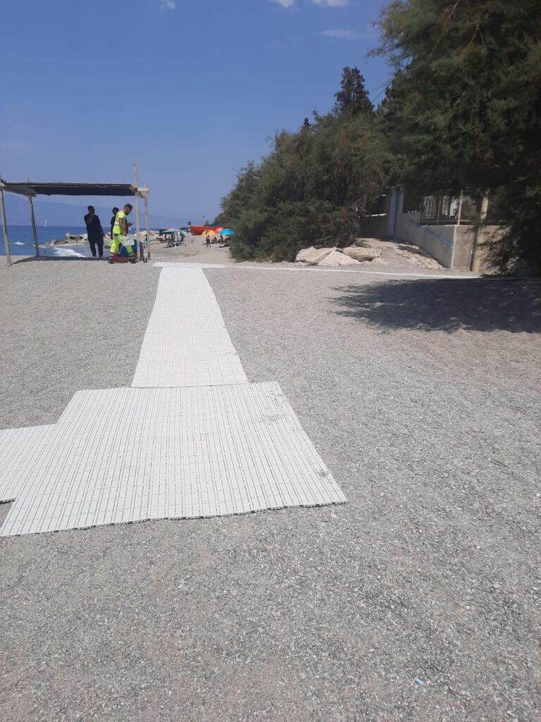 spiaggia accessibile disabili
