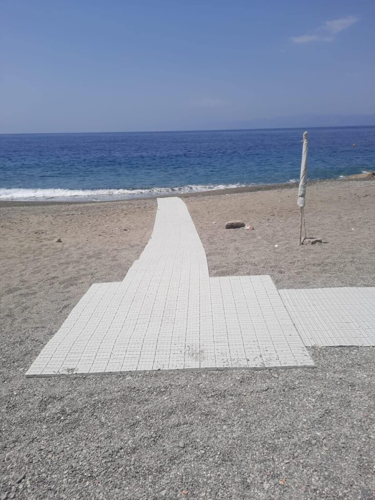 spiaggia accessibile disabili