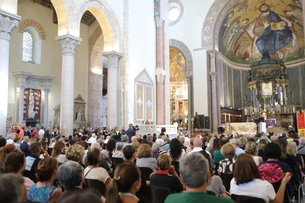 Funerali Duomo Messina strage pistunina