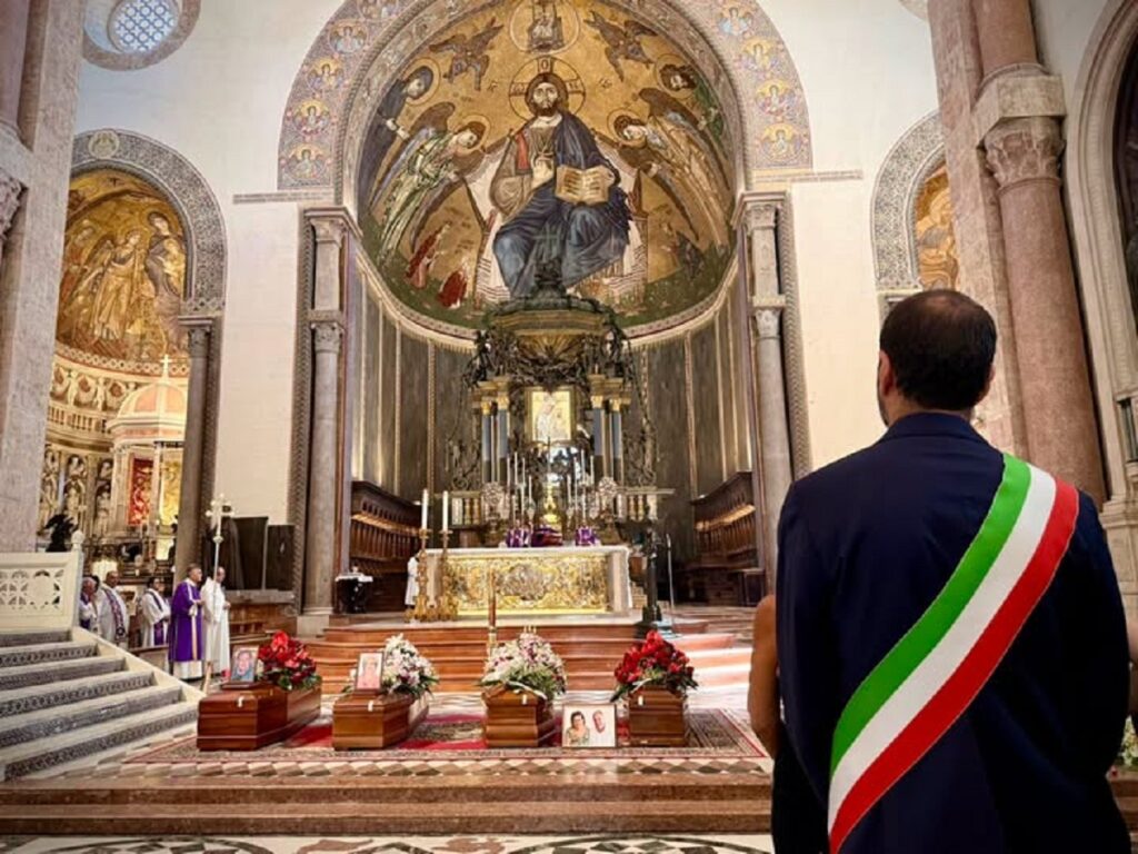 Funerali Duomo Messina strage pistunina