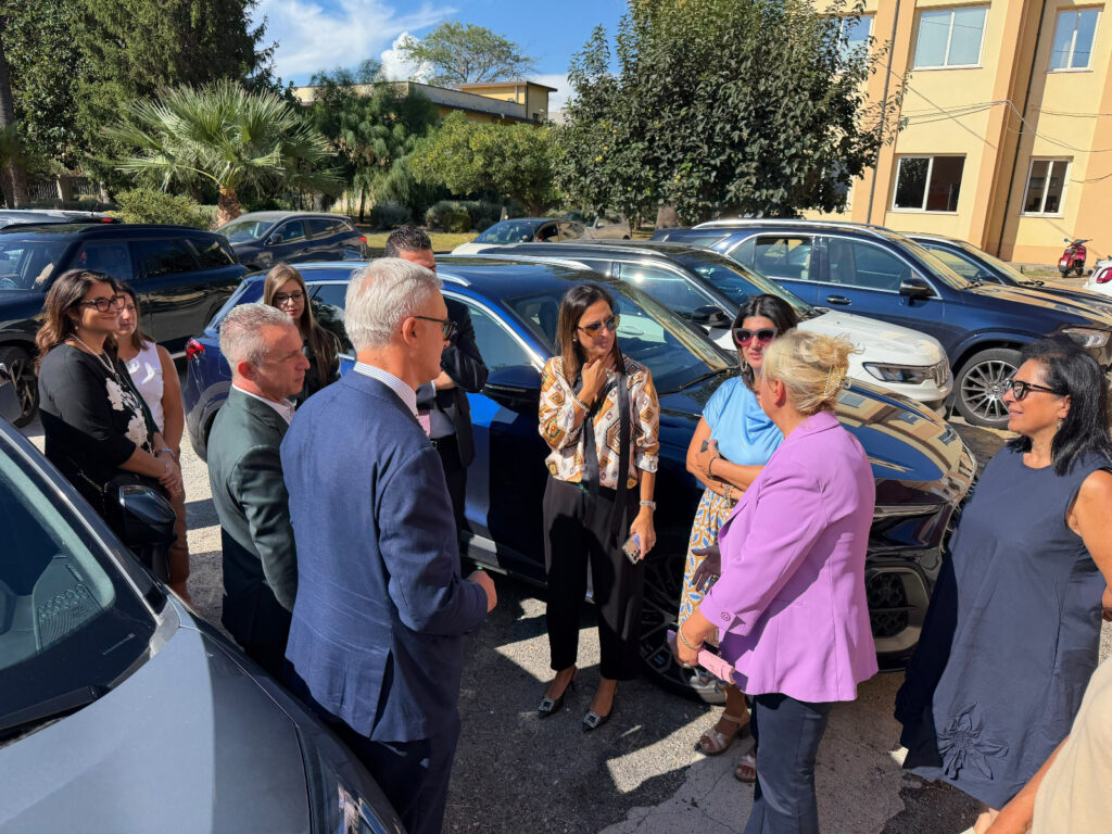 Il sindaco Calabria, l’assessore Ciappina e l’assessore regionale Micheli in visita agli istituti cittadini di Palmi