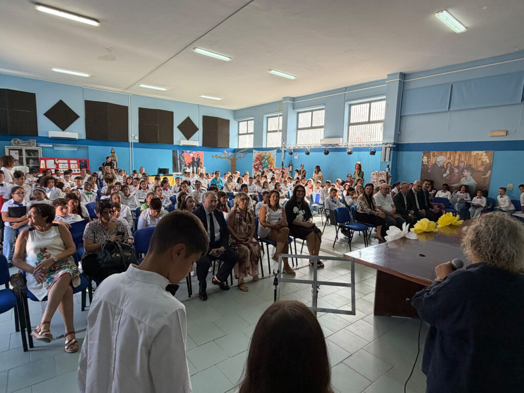 Il sindaco Calabria, l’assessore Ciappina e l’assessore regionale Micheli in visita agli istituti cittadini di Palmi