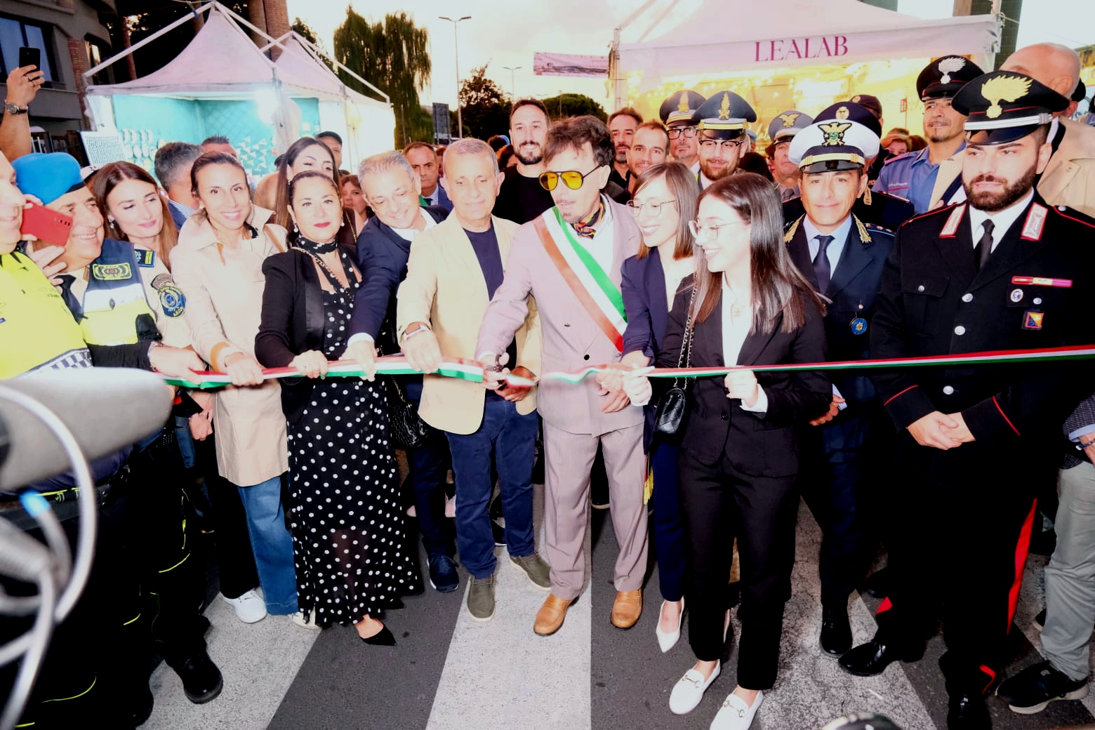 Bronte si colora di gusto: al via la 35ª Sagra del Pistacchio. E il sindaco arri