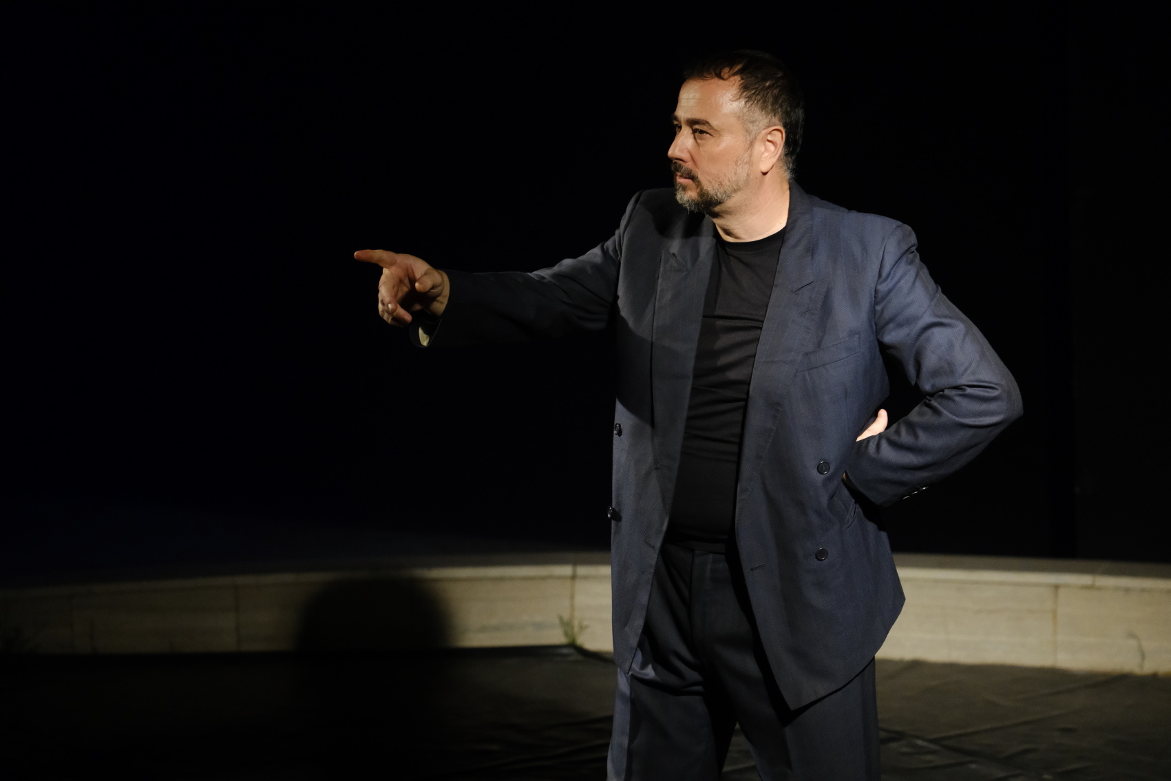 “La lezione della guerra” di Filippo Gessi conquista Pellaro: il dolore del conf