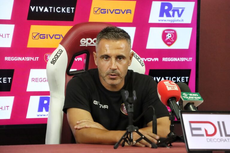 Reggina-Licata, Marchionni: “avevo visto bene i ragazzi in settimana, sono contento”. E svela come stanno Guida e Abonckelet