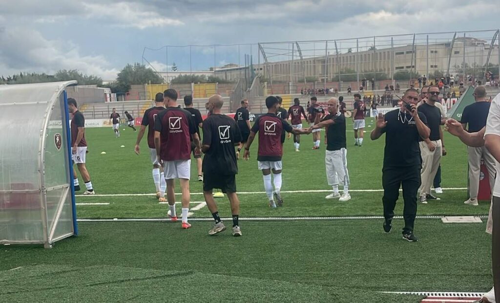 Modica Reggina riscaldamento