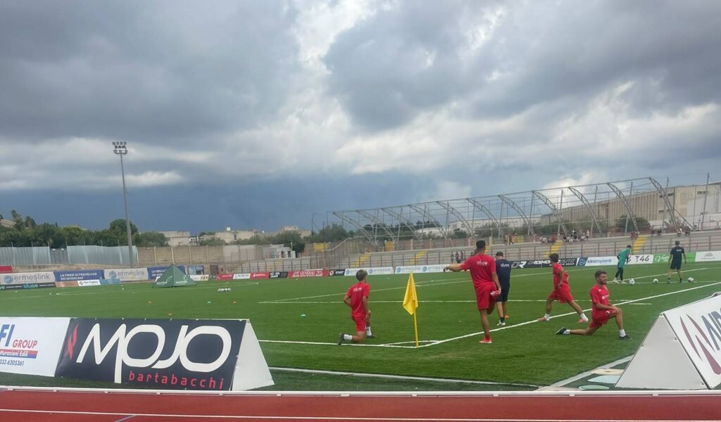 Modica Reggina riscaldamento