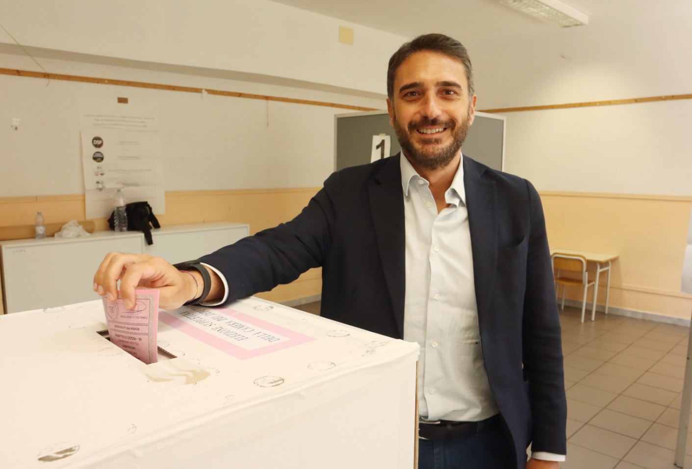 Elezioni Suppletive Reggio Calabria, Nicola Irto è andato a votare | FOTO