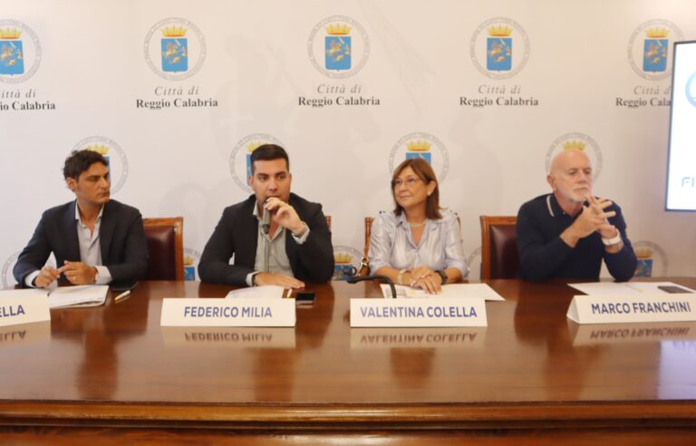 Reggio Calabria capitale della vela giovanile: presentata l’Optisud – Mediterranean Cup | FOTO e INTERVISTE