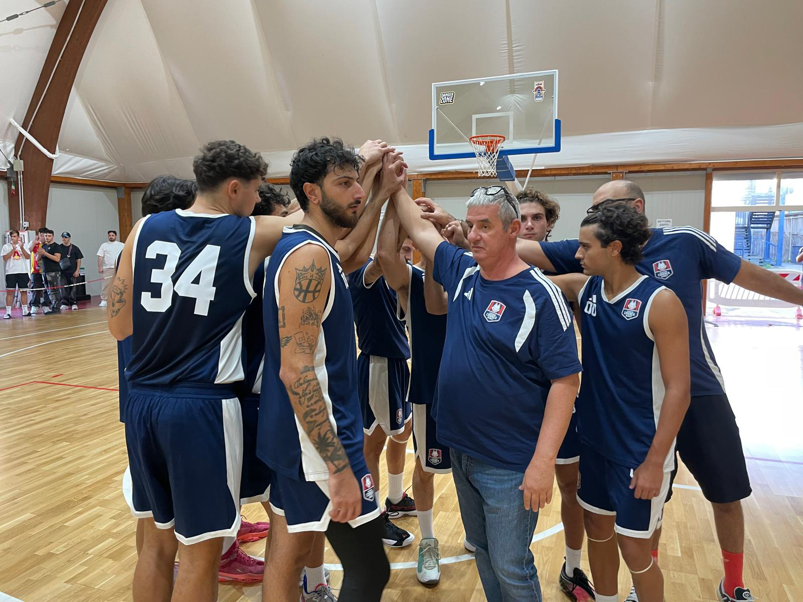 PIROSSIGENO cosenza basket