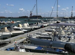 Porto Corigliano cantieri