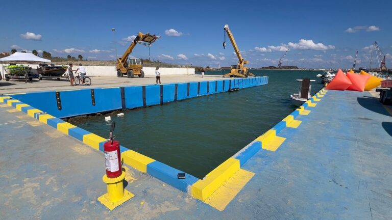 Porto di Corigliano inaugurata la più grande vasca di alaggio e varo della Calabria