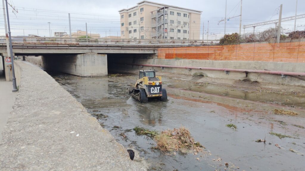 Pulizia torrente Calopinace