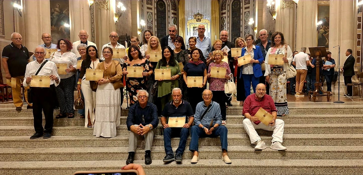 La poesia si fa preghiera al Duomo di Reggio: un inno d’amore e di pace sotto lo