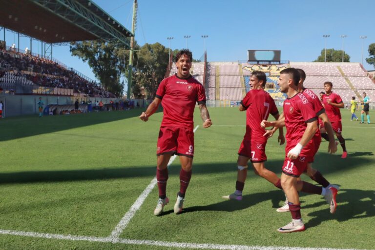Reggina-Licata 5-0, le pagelle: Reis, dov’eri nascosto finora?