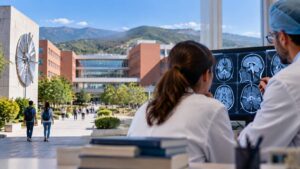 Ricerca medica nel campus universitario