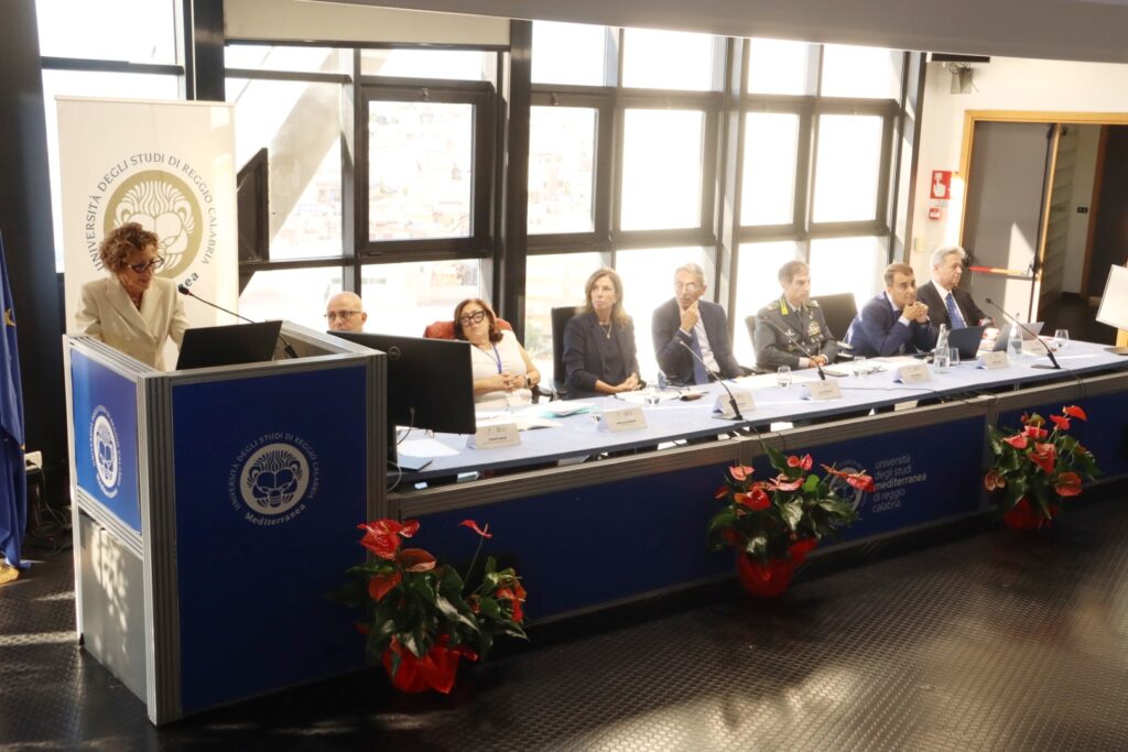 Superscienceme Università Mediterranea