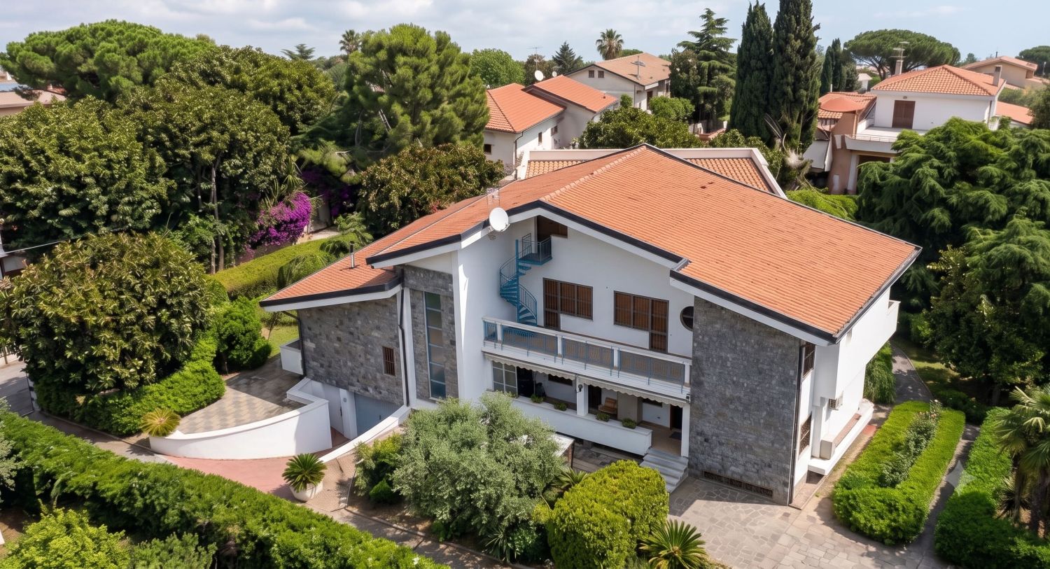 Villa confiscata a Palermo diventa Centro Giovanile Internazionale ed Europe Direct