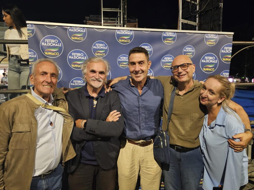 comitati siciliani a reggio calabria per il comizio di vannacci e giannetta