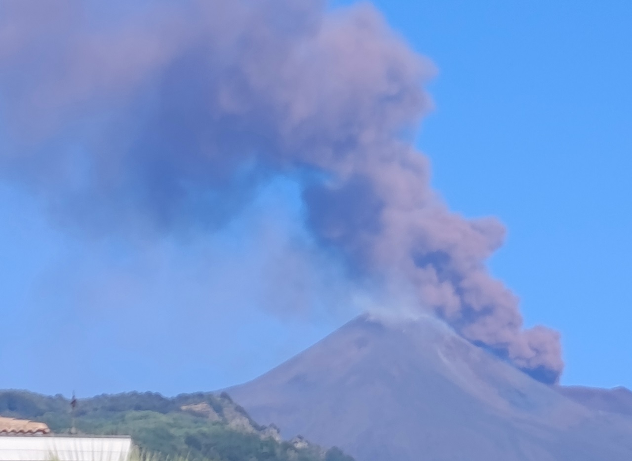 eruzione etna