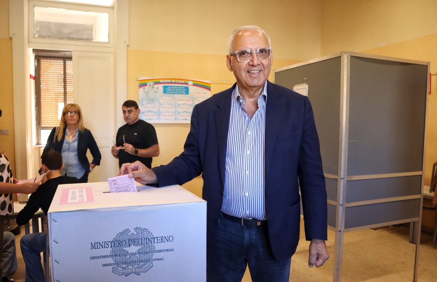 Elezioni Suppletive Reggio Calabria, Frank Benedetto ha votato | FOTO