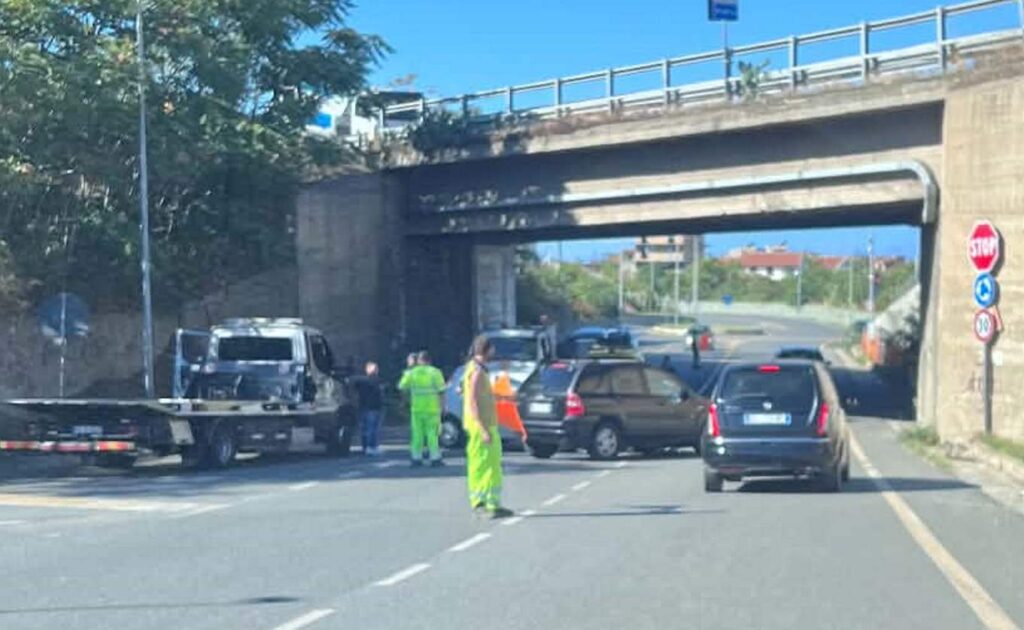 incidente svincolo aeroporto