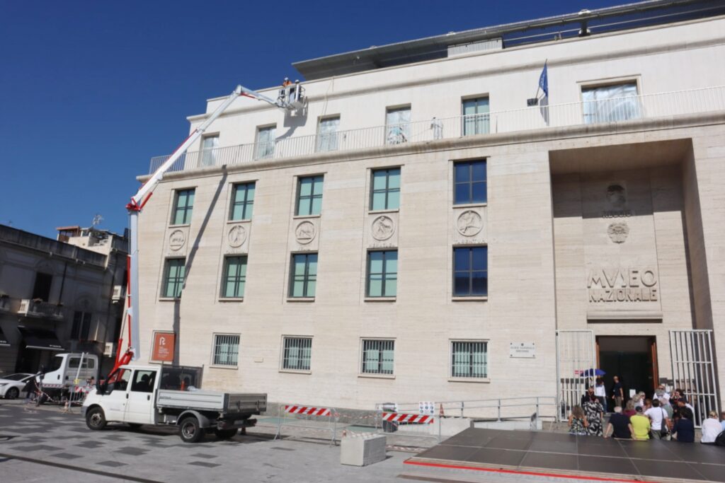 lavori facciata museo reggio calabria