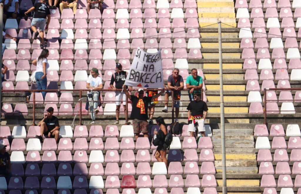 settore ospiti granillo tifosi igea virtus