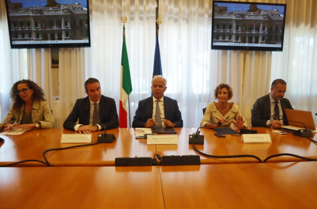 sottoscrizione accordo interistituzionale tra Prefettura e Comune di Reggio Calabria