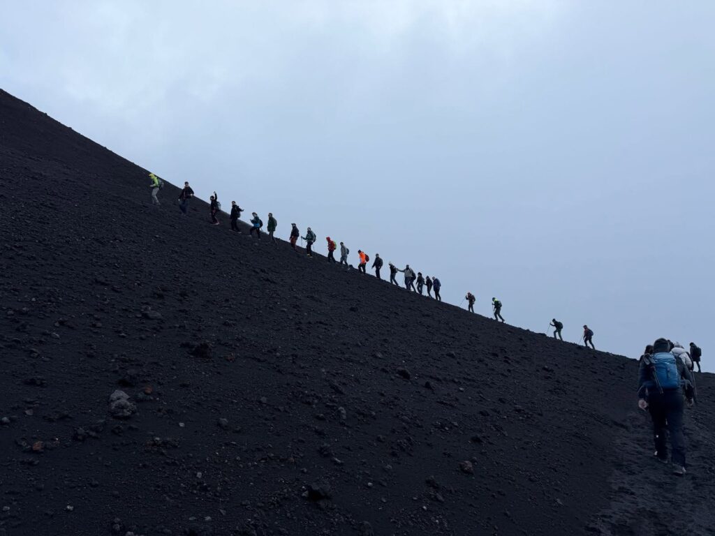 studenti master protezione civile sull'etna