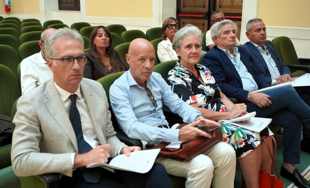 tavolo parità salariale