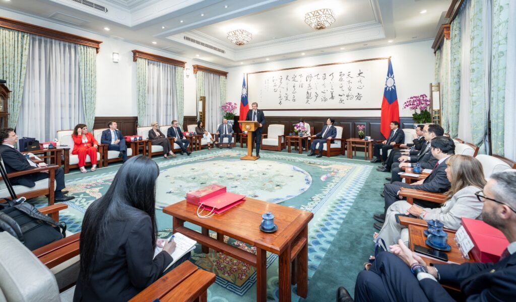 tilde minasi taiwan
