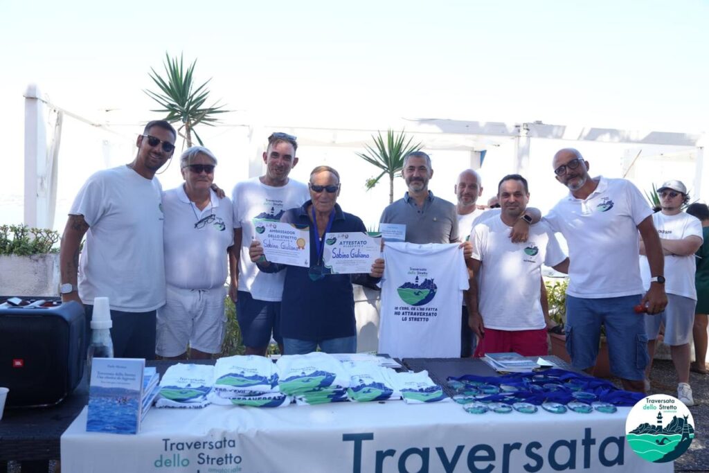 traversata stretto a 90 anni