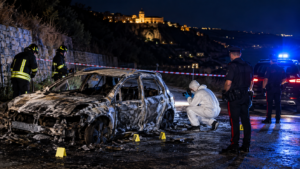 Auto bruciata